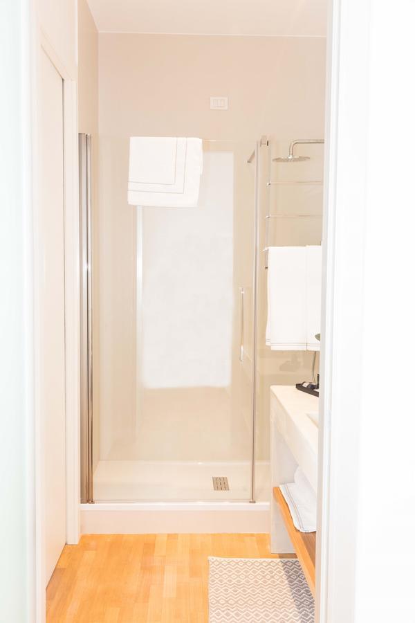 バーリ 200 ルームズ＆テラス Bed & Breakfast エクステリア 写真