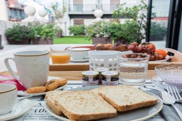 バーリ 200 ルームズ＆テラス Bed & Breakfast エクステリア 写真